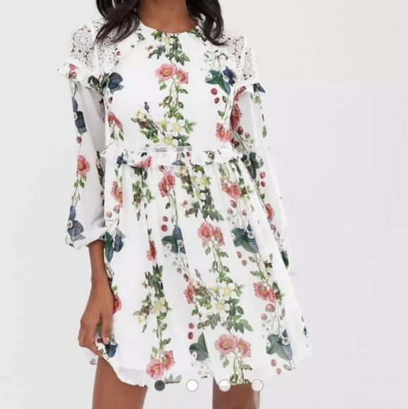 Ted Baker Dresses & Skirts - Ted Baker White Floral Maryam Oracle Dress Sz 3 M